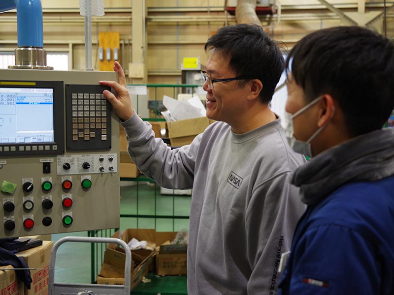 中間、納入前立ち合い