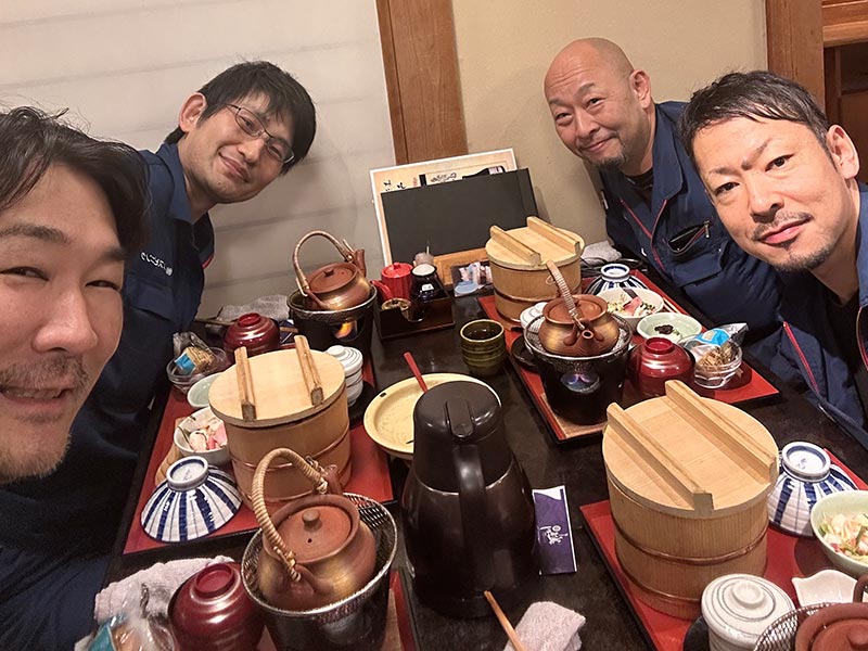 仲間を知る仕組み——懇親会・社員旅行