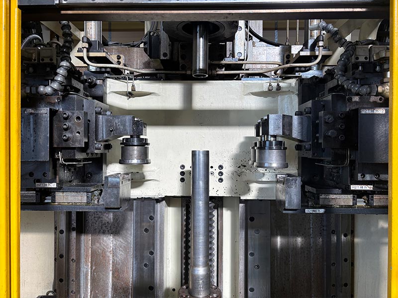 深絞りパイプのスピニング(へら絞り)加工。導入前に“できるか”を確かめられた安心感が決め手に